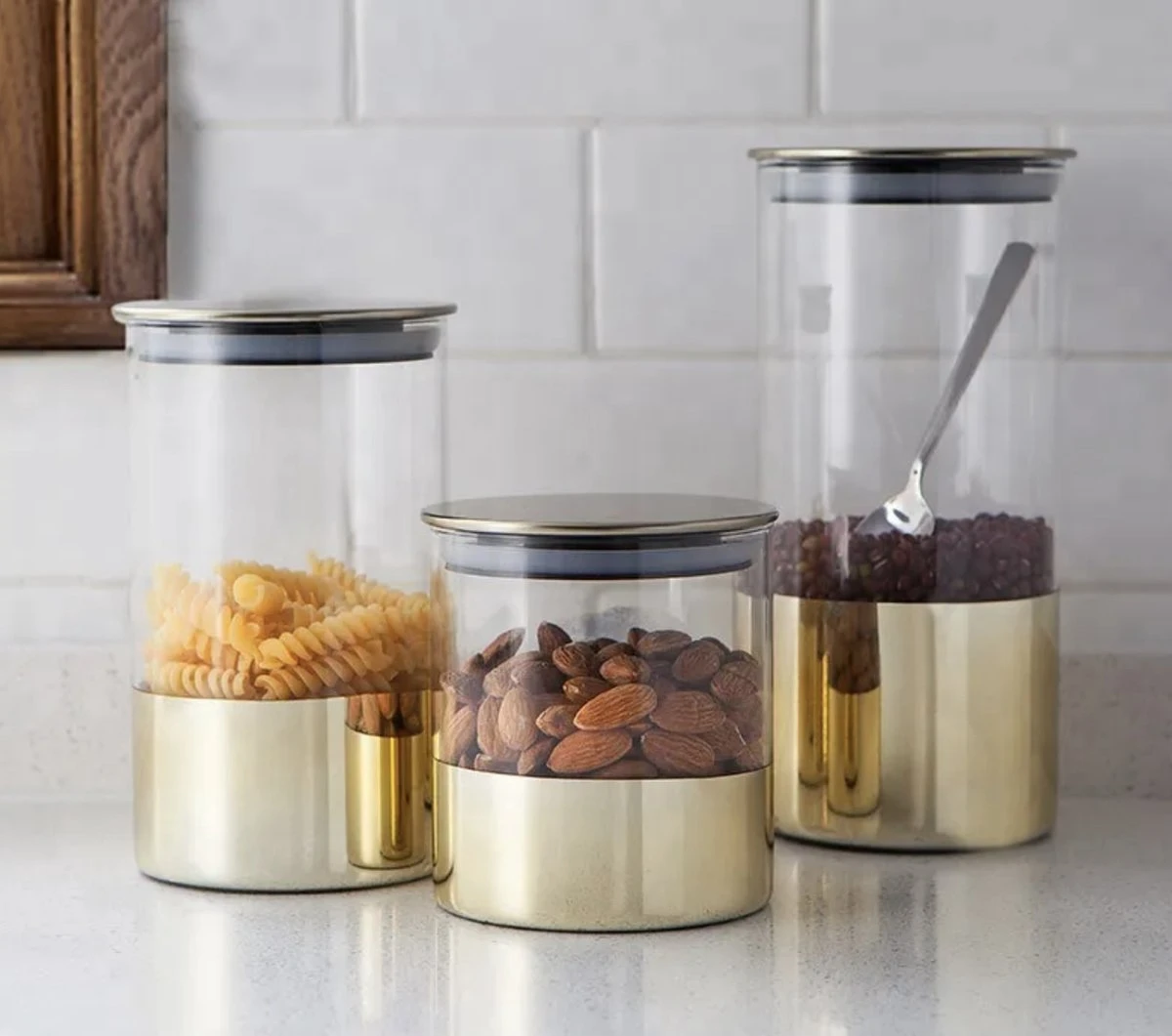 Luxaliving - Glazen Voorraadpot Set 3 Stuks - Opbergpot - Luchtdicht - Transparant - Gold 4 Luxaliving - Glazen Voorraadpot Set 3 Stuks - Opbergpot - Luchtdicht - Transparant - Gold - Afbeelding 3