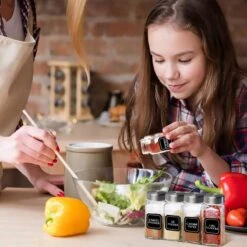 Soothe 48 Glazen Kruidenpotjes Set Met 2 Soorten Strooideksels – Kruidenstrooier – Compleet Pakket Incl Kruidenpotjes Stickers, Krijtstift En Accessoires 15 Soothe 48 Glazen Kruidenpotjes Set Met 2 Soorten Strooideksels – Kruidenstrooier – Compleet Pakket Incl Kruidenpotjes Stickers, Krijtstift En Accessoires -PeeWee-winkel 1200x1200 69