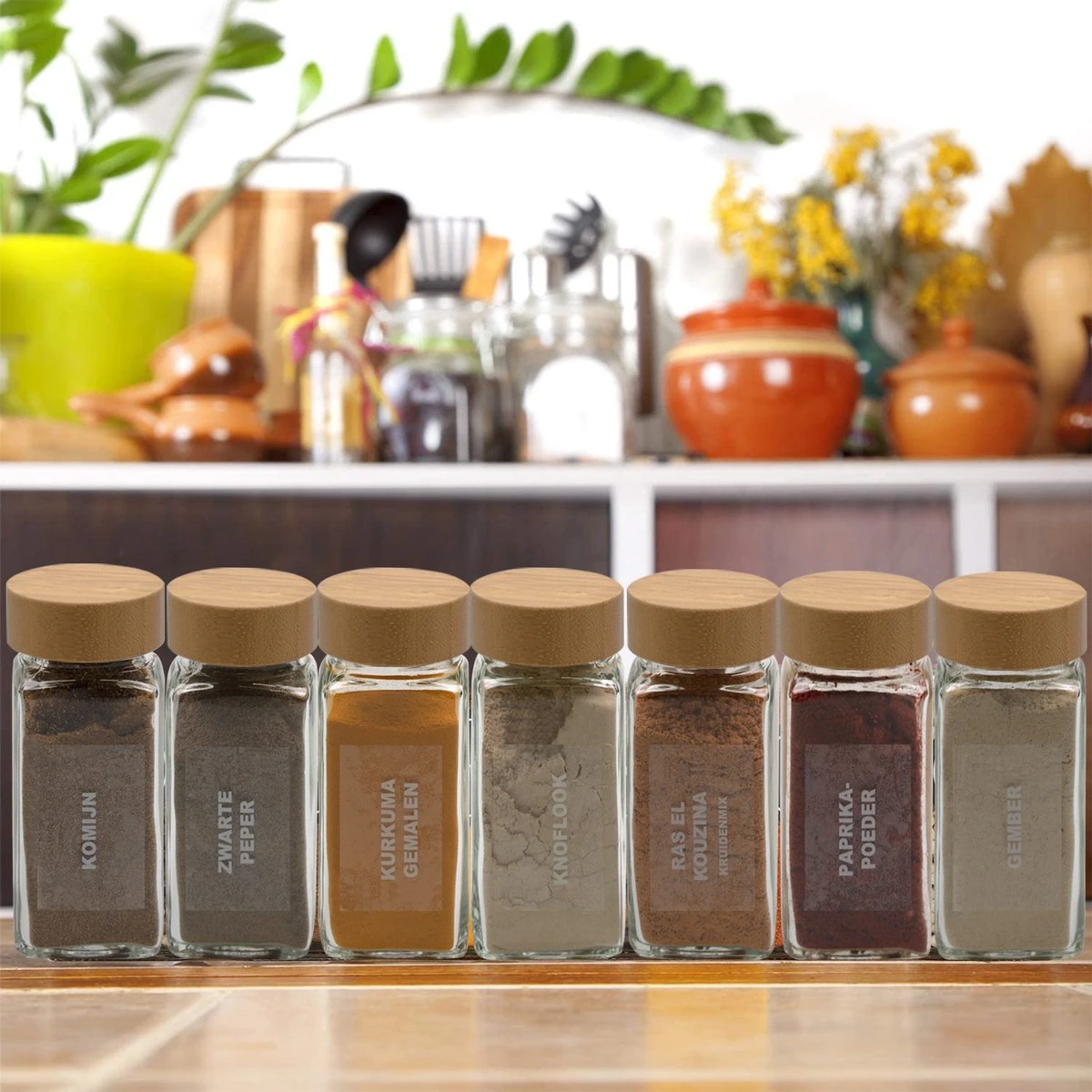 24 Glazen Kruidenpotjes Set Met 3 Soorten Strooideksels – Kruidenstrooier – Compleet Pakket Incl Kruidenpotjes Stickers, Krijtstift En Accessoires - Bamboo Deksel 13 24 Glazen Kruidenpotjes Set Met 3 Soorten Strooideksels – Kruidenstrooier – Compleet Pakket Incl Kruidenpotjes Stickers, Krijtstift En Accessoires - Bamboo Deksel - Afbeelding 11