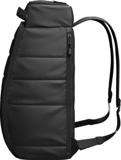 Douchebags The Strøm 25L Backpack 8 Douchebags The Strøm 25L Backpack -PeeWee-winkel 284EVA01 The Str m 25L Backpack Black Out product highres 3