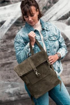 Beocca - Leren Rugzak Cleo Groen - 14" Laptoptas 19 Beocca - Leren Rugzak Cleo Groen - 14" Laptoptas -PeeWee-winkel 800x1200 1