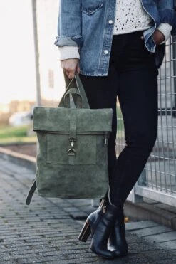 Beocca - Leren Rugzak Cleo Groen - 14" Laptoptas 18 Beocca - Leren Rugzak Cleo Groen - 14" Laptoptas -PeeWee-winkel 800x1200