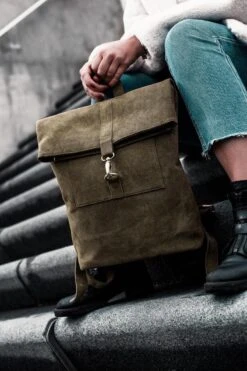 Beocca - Leren Rugzak Cleo Groen - 14" Laptoptas 21 Beocca - Leren Rugzak Cleo Groen - 14" Laptoptas -PeeWee-winkel 800x1200 3