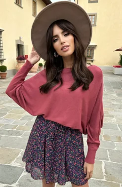 Debby Sweater Dust Pink 18 Debby Sweater Dust Pink -PeeWee-winkel Debby Sweater Dust Koraal 3 586x900 2