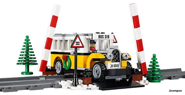 10259 LEGO® Winterdorp Station 8 10259 LEGO® Winterdorp Station - Afbeelding 6