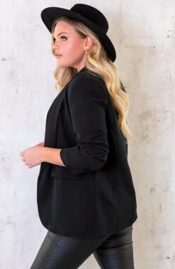 Limited Blazer Zwart 2.0 35 Limited Blazer Zwart 2.0 -PeeWee-winkel Limited Blazer Zwart 586x900 1