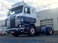 Scania 93M Bouwheer -PeeWee-winkel wsi 83529 Scania 93M bouwheer schaper modelbouw 1